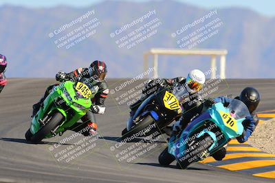 media/Oct-29-2022-CVMA (Sat) [[14c0aa3b66]]/Race 4 500 Supersport-350 Supersport/